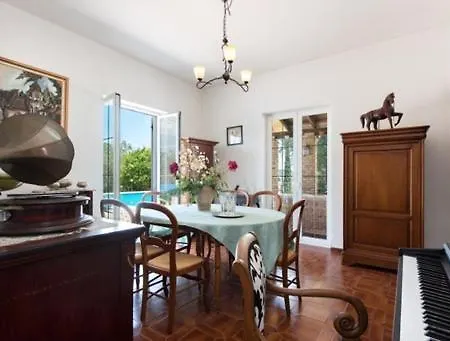 Paradise Villa Corfu Gouvia